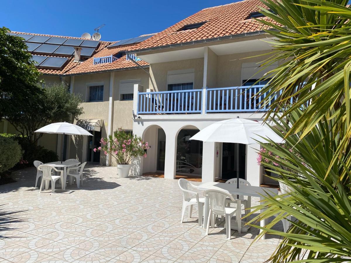 Les Vagues Hotel Restaurant Biscarrosse-Plage Exterior foto