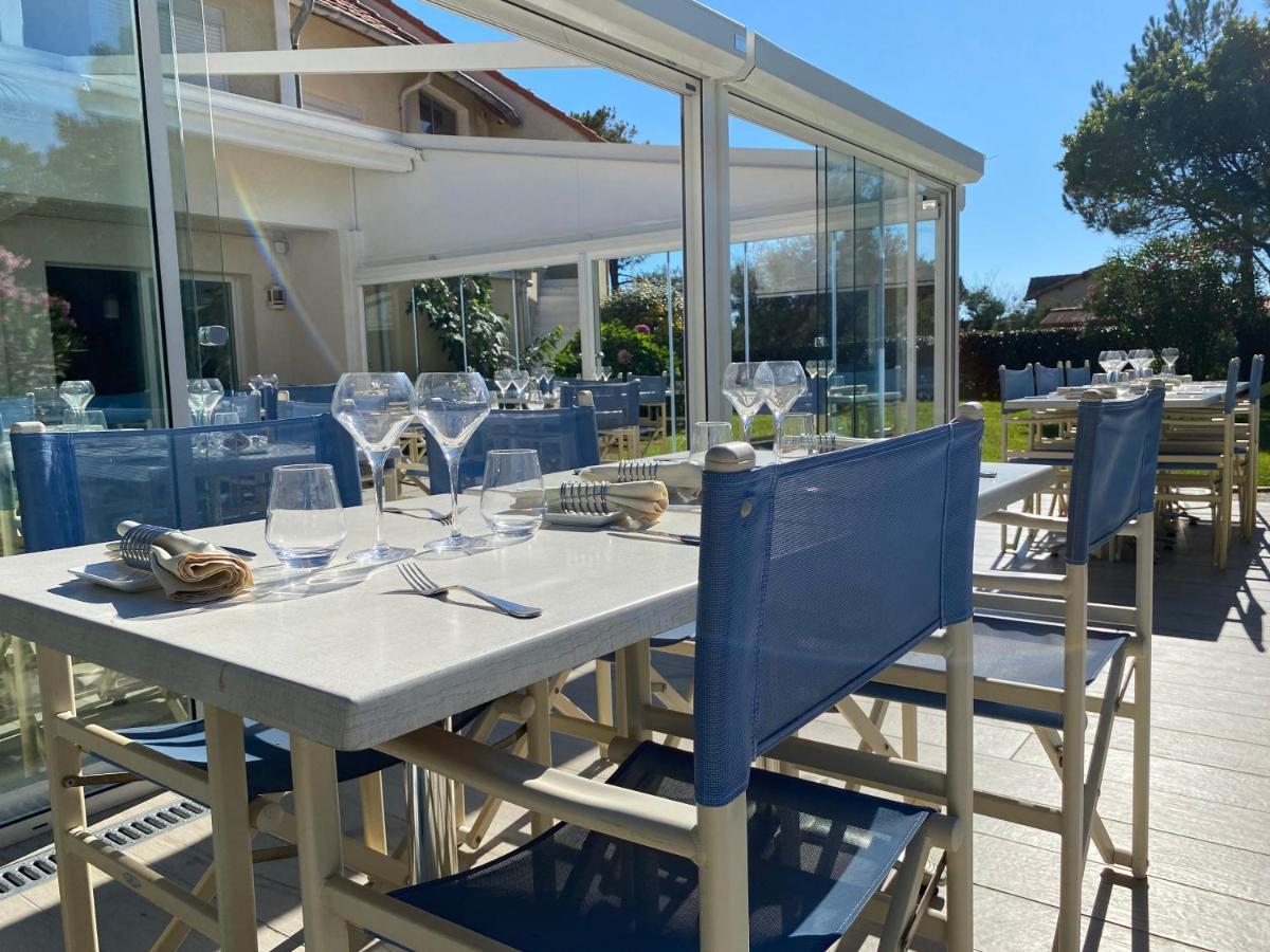 Les Vagues Hotel Restaurant Biscarrosse-Plage Exterior foto