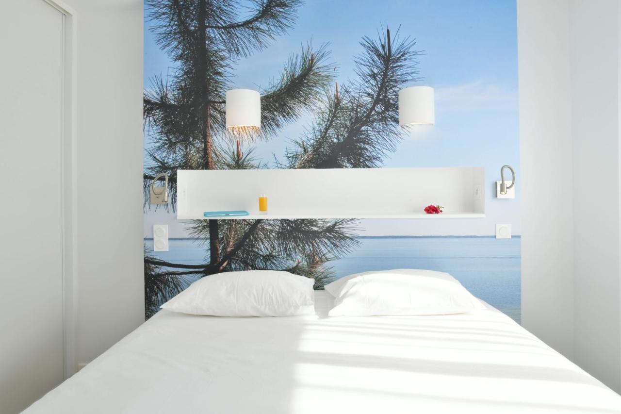 Les Vagues Hotel Restaurant Biscarrosse-Plage Exterior foto